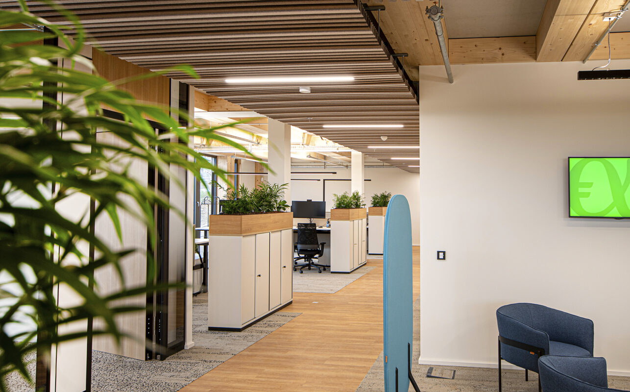 Büroräume des Bürogebäudes in Munsbach. Eine Referenz von Holzbau Henz.