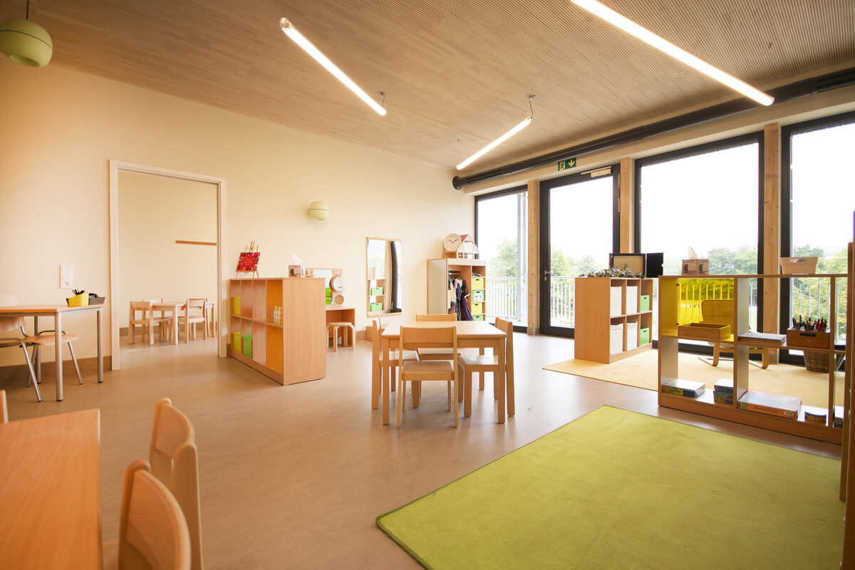 Innenansicht der Kita in Pfalzel. Eine Referenz von Holzbau Henz.